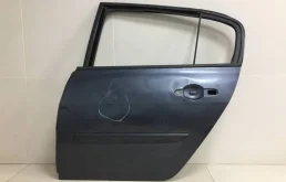 Дверь задняя левая Renault Megane (2) 2002-2009