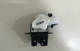 Замок багажника Mazda Mazda 3 (BL) 2009-2013