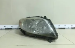 Фара правая Toyota Corolla E150 2006-2013