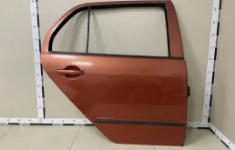 Дверь задняя правая Skoda Fabia (6Y) 1999-2007