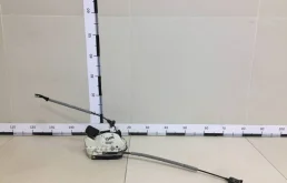 Замок двери передней правой Volkswagen Polo (Sed RUS) 2011>