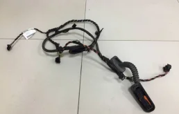 Проводка двери Volkswagen Polo Sed RUS 2009-2020