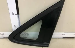 Стекло кузовное глухое правое Hyundai ix35 (LM) 2010-2015