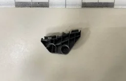 Кронштейн заднего бампера правый Toyota Corolla E150 2006-2013
