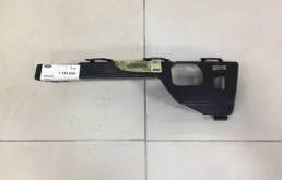Кронштейн переднего бампера левый Ford Focus 2 (DA) 2005-2008