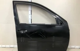 Дверь передняя правая Volkswagen Golf 4 (1J) 1997-2005г