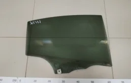 Стекло двери задней правой Mazda Mazda 3 BK 2003-2009