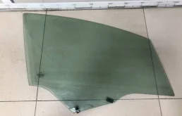 Стекло двери передней правой Citroen C4 2005-2011