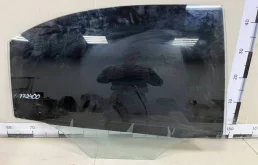 Стекло двери задней правой Chevrolet Aveo T200 2002-2008