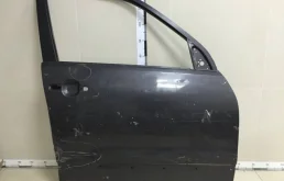 Дверь передняя правая Suzuki Grand Vitara 2005-2016