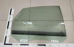 Стекло двери задней правой Ford Focus 2 (DB) 2008-2011