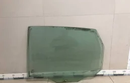 Стекло двери задней левой Ford Focus 1 1998-2004