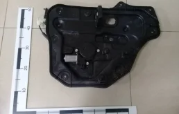 Стеклоподъемник электр. задний правый Mazda CX-5 (KE) 2011-2017