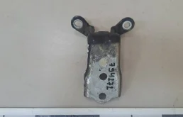 Петля двери Chevrolet Captiva C100 2006-2011