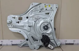 Стеклоподъемник электр. передний левый Hyundai ix35 (LM) 2010-2015