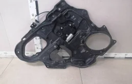 Стеклоподъемник электр. задний левый Mazda Mazda 3 (BK) 2002-2009