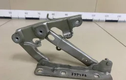 Петля капота правая Mercedes-Benz E-Class (W211) 2002-2009