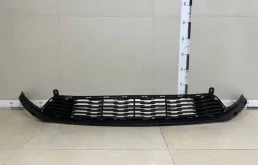 Решетка в бампер центральная Kia Rio 3 (UB) 2011-2017