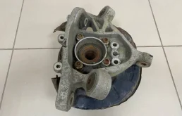 Кулак поворотный задний правый Lexus GS300/400/430 S190 2005-2012