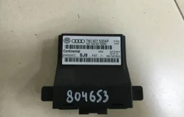 Блок электронный Volkswagen Jetta (5K) 2011>