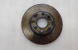 Диски тормозные передние (комплект) для Hyundai Solaris 2019 года на фотографиях