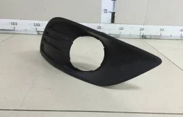 Решетка в бампер правая Ford Focus 2 (DB) 2008-2011