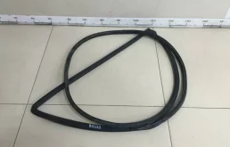 Уплотнитель двери Toyota Land Cruiser Prado J150 2009-2022