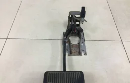 Педаль тормоза Hyundai Getz 2002-2011