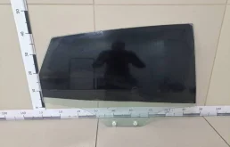 Стекло двери задней правой Hyundai Solaris 2010-2017