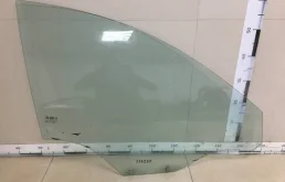 Стекло двери передней правой Chevrolet Captiva (C100) 2006-2011