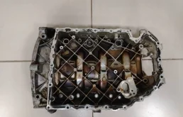 Поддон масляный двигателя Volkswagen Passat B6 2005-2010