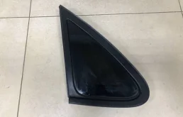 Стекло кузовное глухое левое Hyundai Elantra (HD) 2006-2010