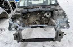 Панель передняя Toyota Corolla E120 2000-2007