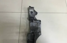 Кронштейн генератора Skoda Octavia (A4 1U-) 2000-2011