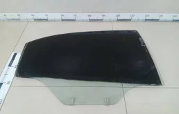 Стекло двери задней правой Chevrolet Aveo T250 2005-2011