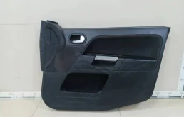 Обшивка двери передней правой Ford Fusion (JU) 2002-2012