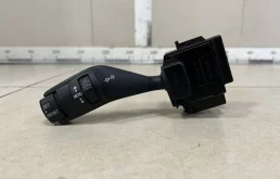 Переключатель поворотов подрулевой Ford Focus 2 DA 2004-2008