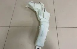 Бачок омывателя лобового стекла Ford Focus 2 DA 2004-2008