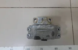 Опора КПП левая Skoda Octavia (A5 1Z-) 2004-2013