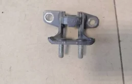 Петля двери задней правой верхняя Mitsubishi Lancer X (CX, CY)  2007>