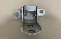 Петля двери задней правой нижняя Mazda Mazda 6 (GG) 2002-2007