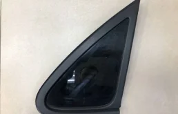 Стекло кузовное глухое правое Hyundai Elantra HD 2006-2011