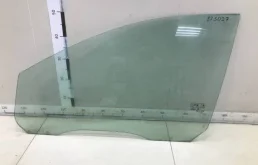 Стекло двери передней левой Ford Focus 2 DB 2008-2010