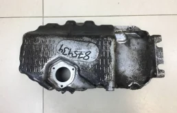 Поддон масляный двигателя Volkswagen Golf 5 (1K) 2003-2009