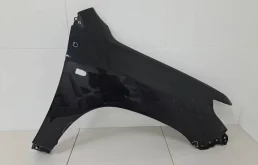 Крыло переднее правое Toyota Land Cruiser J200 2007-2015