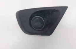 Решетка в бампер правая Renault Duster 2012>