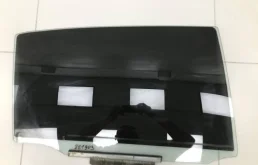Стекло двери задней правой Toyota Corolla E120 2001-2007