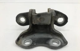 Петля двери передней правой нижняя Toyota Corolla E150 2006-2013