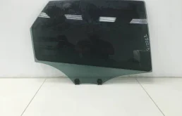 Стекло двери задней правой Citroen C4 2010-2024