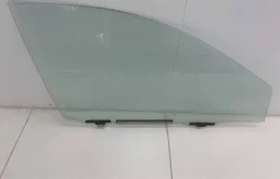 Стекло двери передней правой Toyota Corolla E120 2001-2007